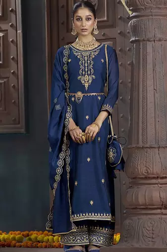 Ethnic motifs embroidered regular sequinned kurta with palazzo & dupatta