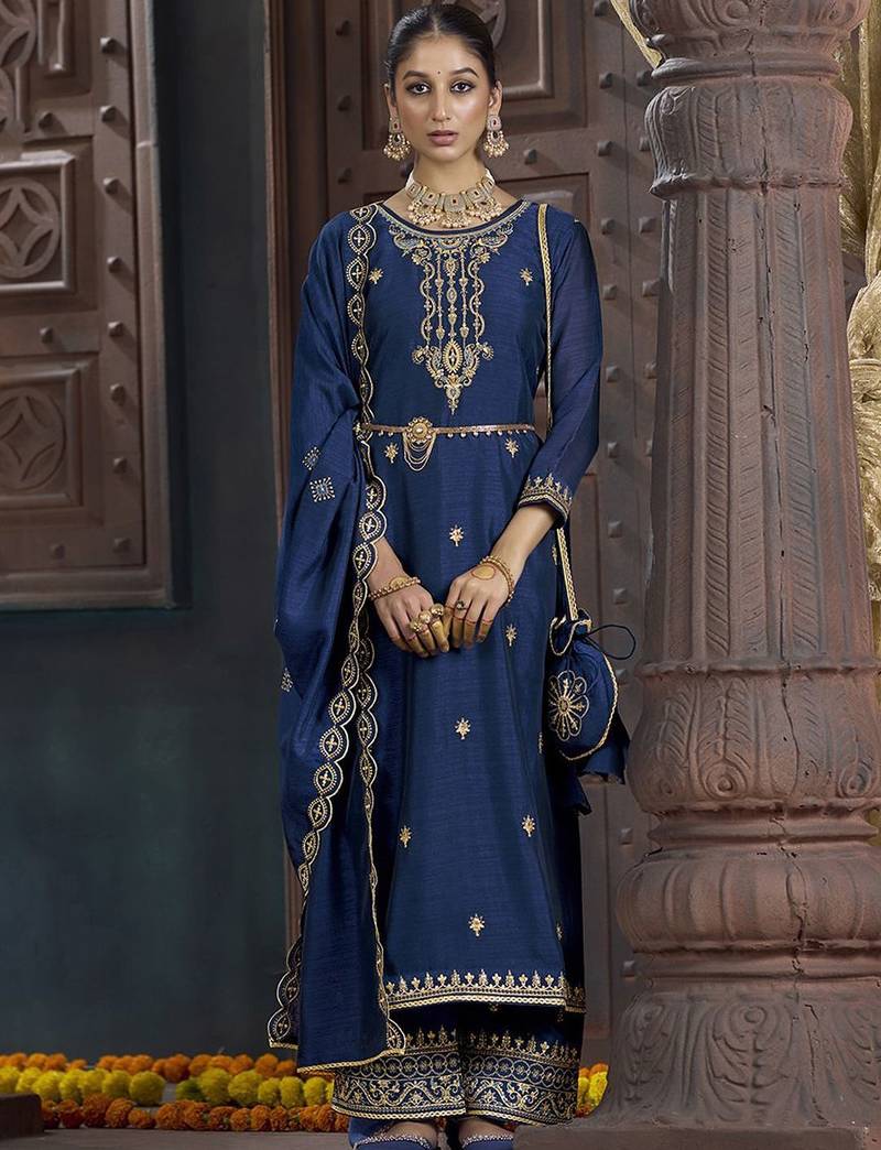 Ethnic motifs embroidered regular sequinned kurta with palazzo & dupatta