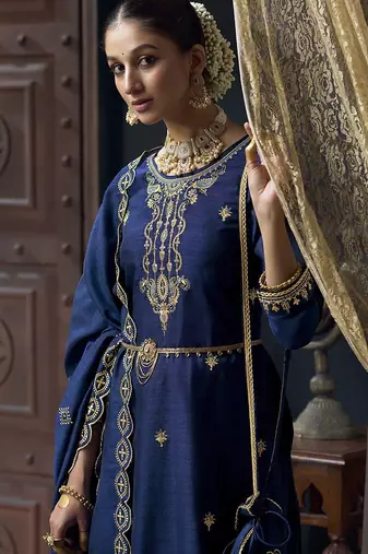Ethnic motifs embroidered regular sequinned kurta with palazzo & dupatta