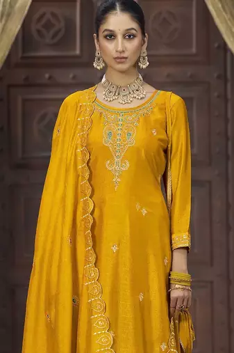 Ethnic motifs embroidered regular sequinned kurta with palazzo & dupatta