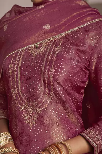 Floral embroidered zari work jacquard straight kurta with trousers & dupatta