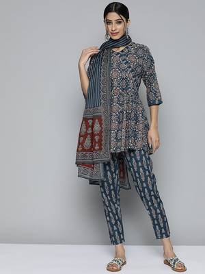 Women teal blue & maroon printed angrakha pure cotton kurti with trousers & dupatta 1