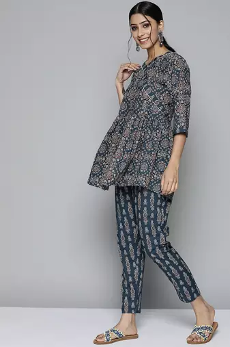 Women teal blue & maroon printed angrakha pure cotton kurti with trousers & dupatta