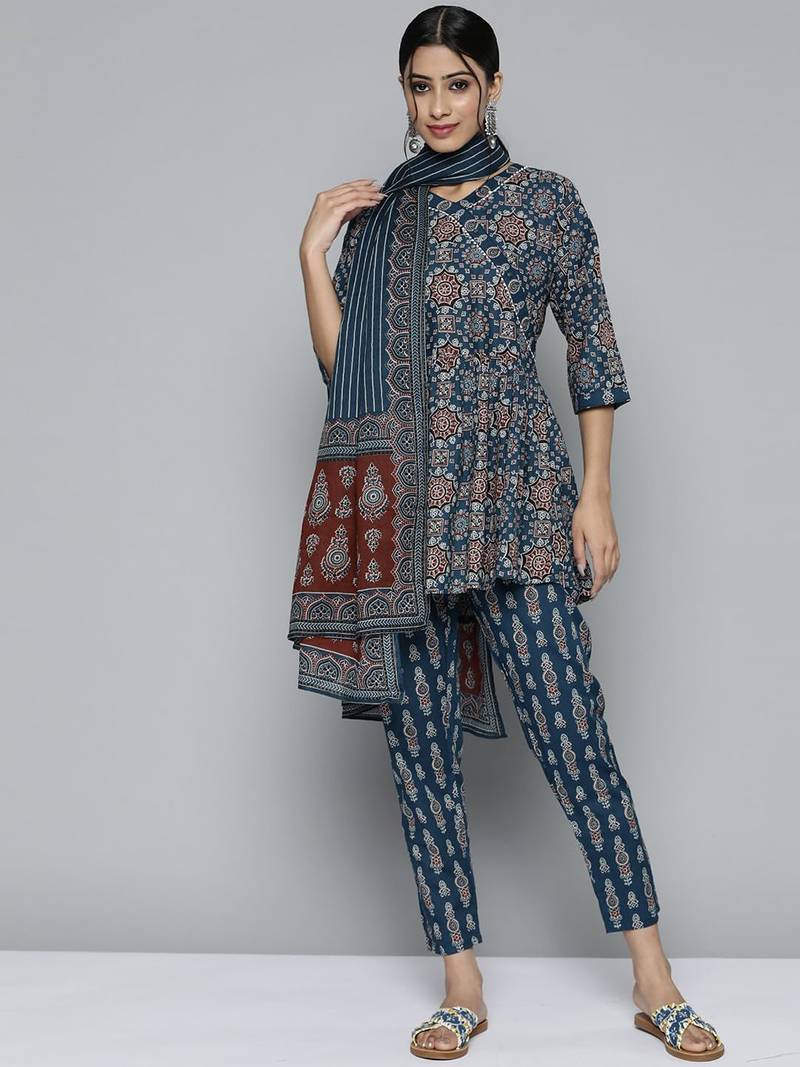 Women navy blue ethnic motifs printed thread work pure cotton top with trousers