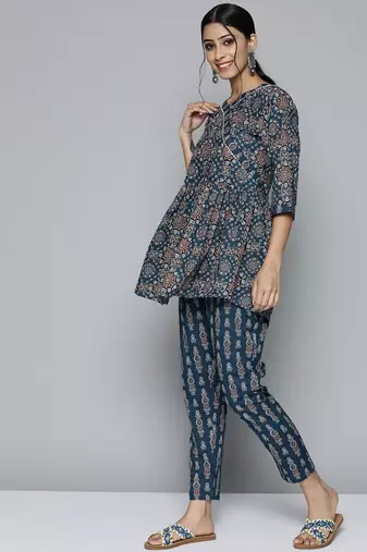 Women navy blue ethnic motifs printed thread work pure cotton top with trousers