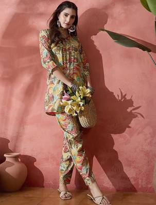 Brown and yellow printed shirt collar tunic with trouser 4