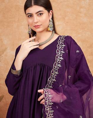 Purple v- neck empire a-line kurta & trousers with dupatta 2