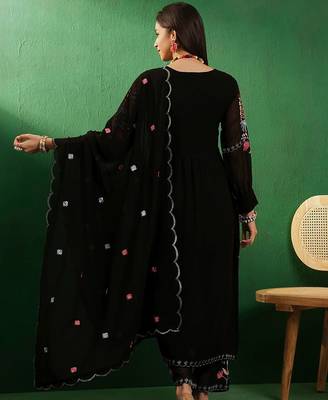 V neck floral embroidered a line kurta with palazzos & dupatta 5