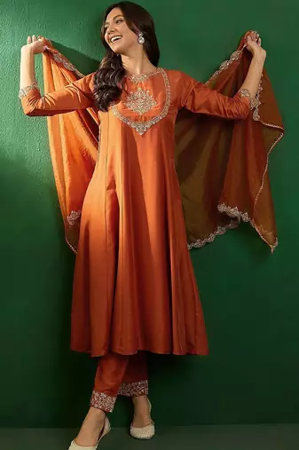 Embroidered boat-neck kurta with trousers & dupatta