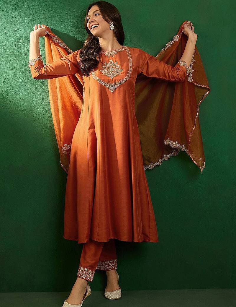 Embroidered boat-neck kurta with trousers & dupatta