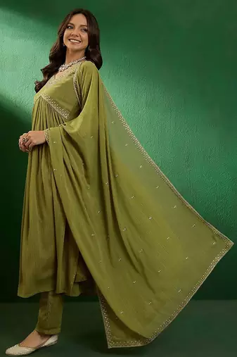 Alia cut embroidered v-neck kurta with trousers & dupatta