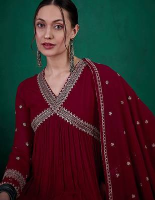 Floral sequin embroidered a-line kurta with trouser & dupatta 2