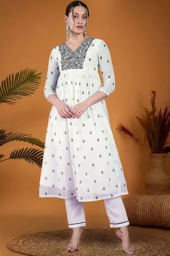 Floral embroidered v-neck sequinned georgette a-line kurta with trouser
