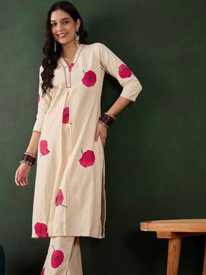 Off white cotton floral printed kurta with pant set 1