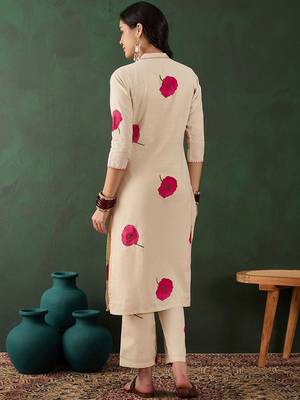 Off white cotton floral printed kurta with pant set 5