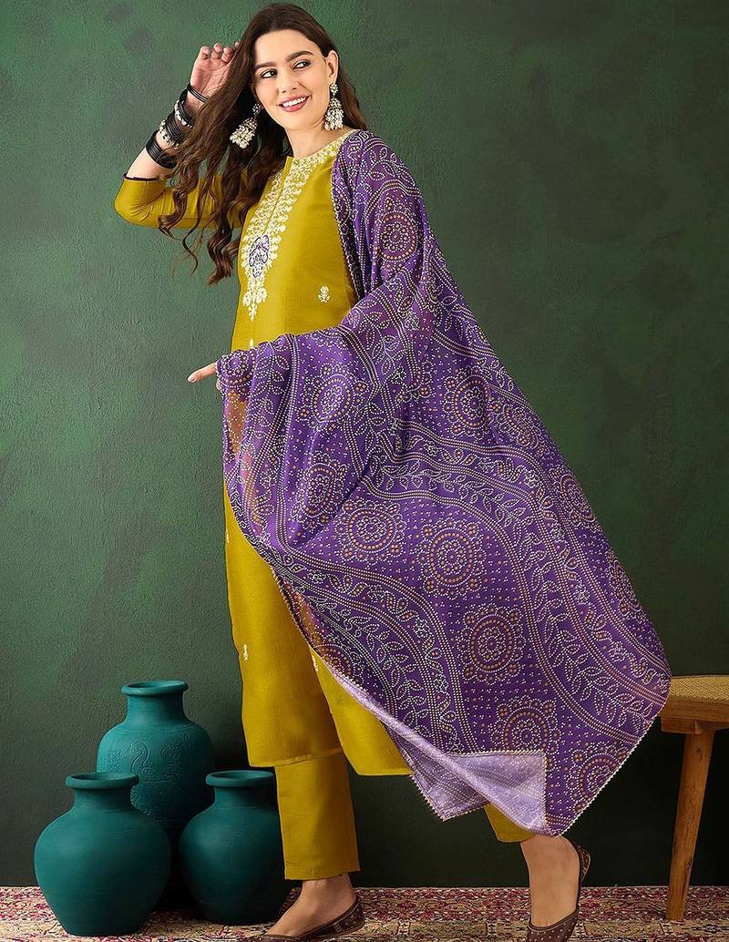Floral embroidered straight kurta with trouser & dupatta