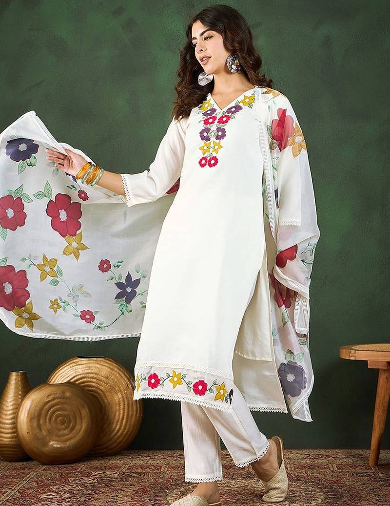 Floral applique worked straight kurta with trousers and dupatta