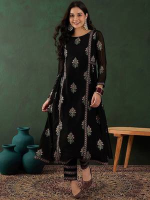 Floral printed a-line kurta with trouser 1