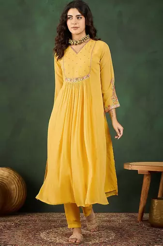 V neck embroidered kurta sets