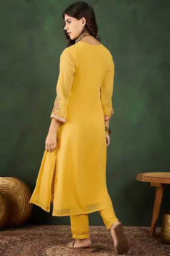 V neck embroidered kurta sets