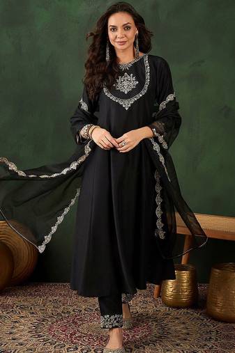 Black floral embroidered round neck zari a-line kurta with trouser & dupatta