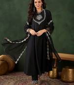 Black floral embroidered round neck zari a-line kurta with trouser & dupatta