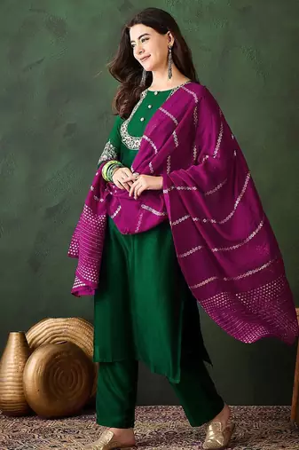 Floral embroidered thread work straight kurta with trousers & dupatta
