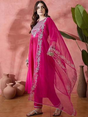 Floral embroidered sequinned pleated a-line kurta with trousers & dupatta 5