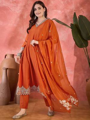 Sequence embroidered kurta pant with dupatta 5