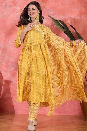 Women bandhani printed thread work pure cotton kurta with trousers & dupatta