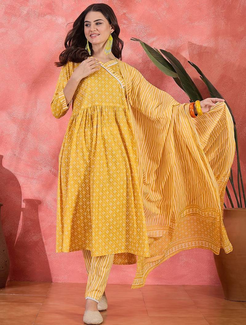 Women bandhani printed thread work pure cotton kurta with trousers & dupatta