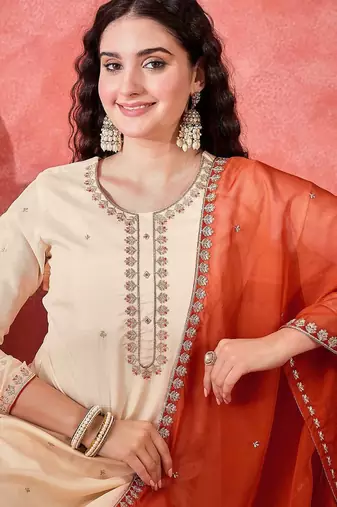 Chinin zari sequence piping worked kurta with trousers & dupatta