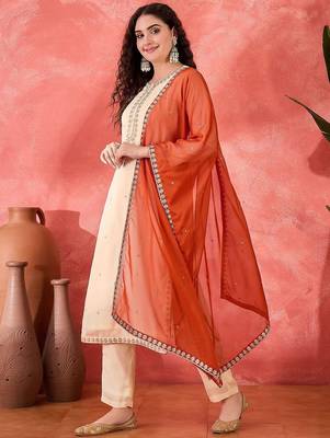 Chinin zari sequence piping worked kurta with trousers & dupatta 5