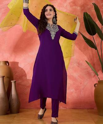 Zari sequence cording embroidered kurta with trousers & dupatta 1
