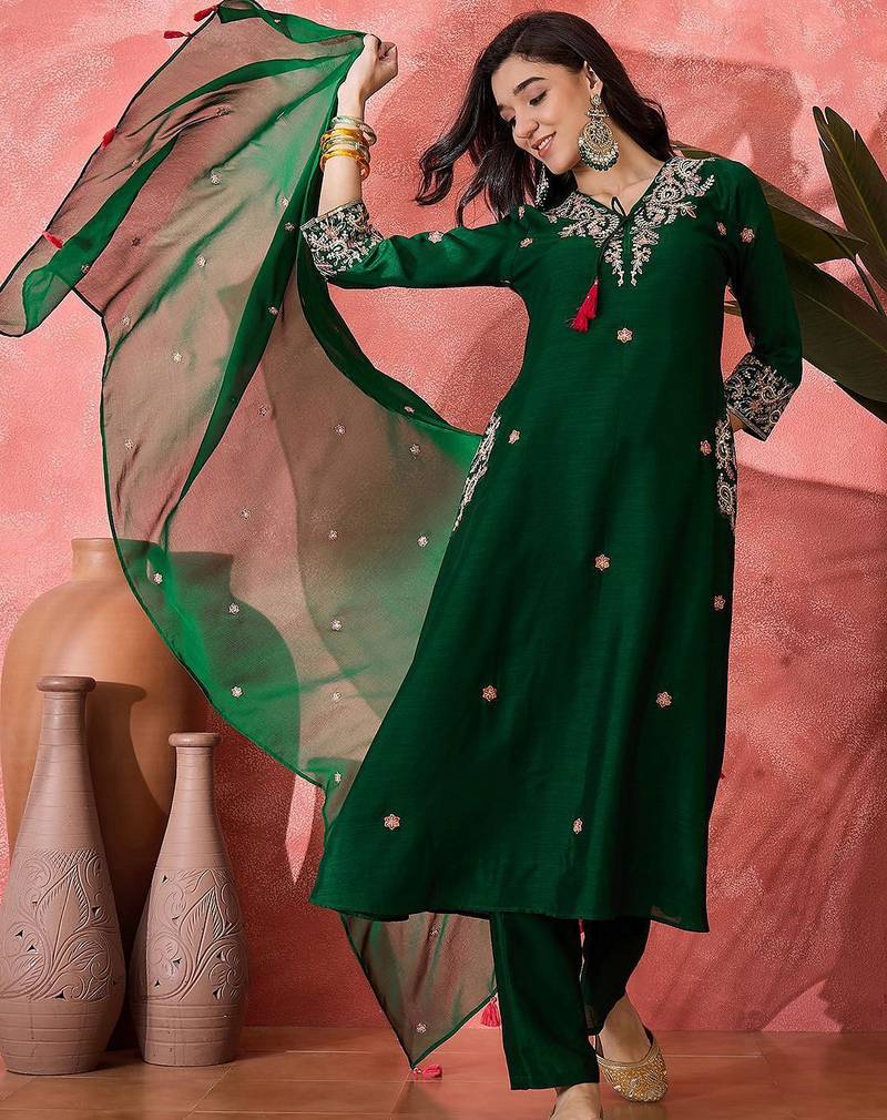 Floral embroidered v-neck sequinned a-line kurta with trousers & dupatta