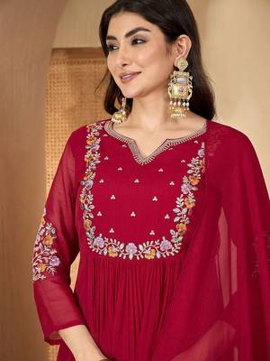 Women floral embroidered a-line kurta with trousers & dupatta 2