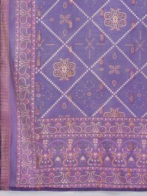 Women ethnic motifs embroidered kurta with pyjama & dupatta 4