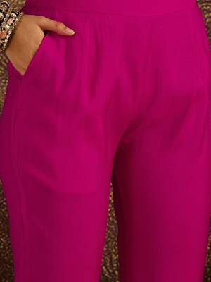 Zari sequence embroidered with ginni mal chanderi kurta trousers with dupatta 3
