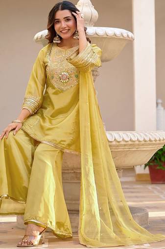 Women floral embroidered panelled sequinned kurta with palazzos & with dupatta