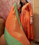 Embroidered v-neck kurta trousers & dupatta