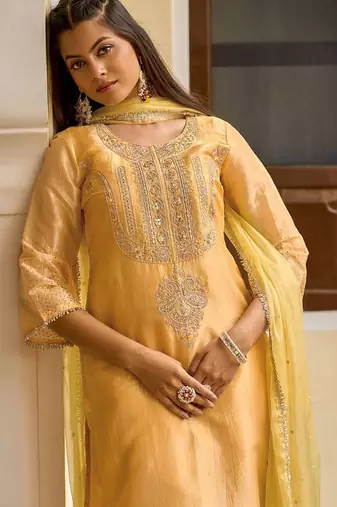 Embroidered round neck straight kurta & trousers with dupatta