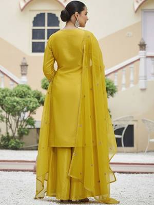 Embroidered round neck kurta & palazzos with dupatta 4