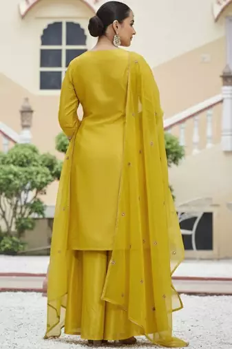 Embroidered round neck kurta & palazzos with dupatta
