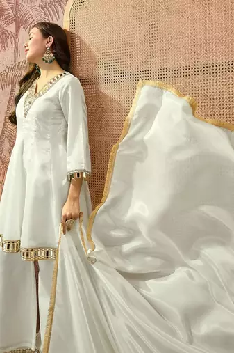 Embroidered v-neck a-line kurta with palazzos & dupatta