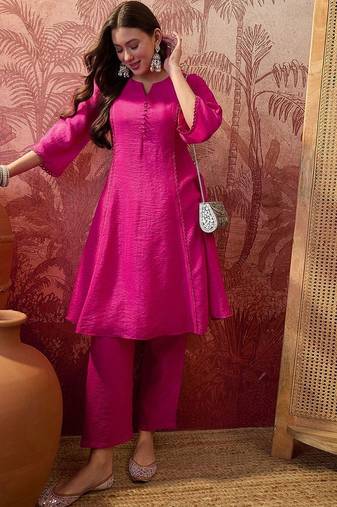 Embroidered round neck kurta & trousers