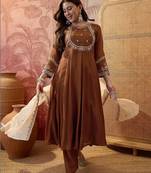 Mandarin collar kurta & churidar with dupatta