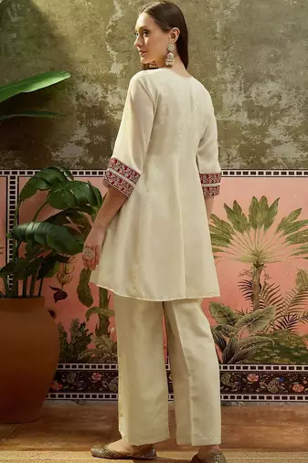 Embroidered round neck kurti & palazzos