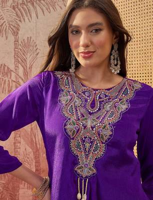 Embroidered  round neck kurta & palazzos 3