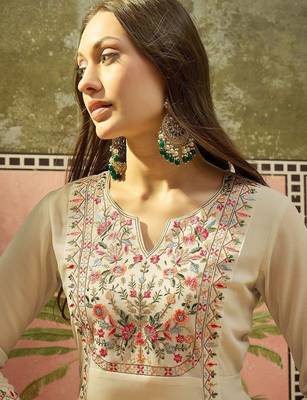 Embroidered georgette round neck kurta & palazzos kurta set 3