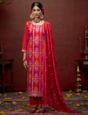 Zari sequence embroidered straight kurta & trousers with dupatta 1